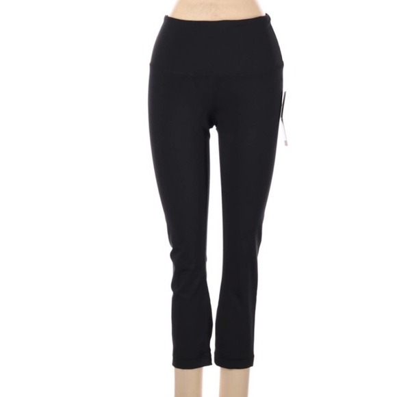 Yogalicious Lux High Waist Capri Leggings NWT - Picture 1 of 3